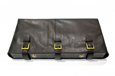 Leather bag for chess with buckles